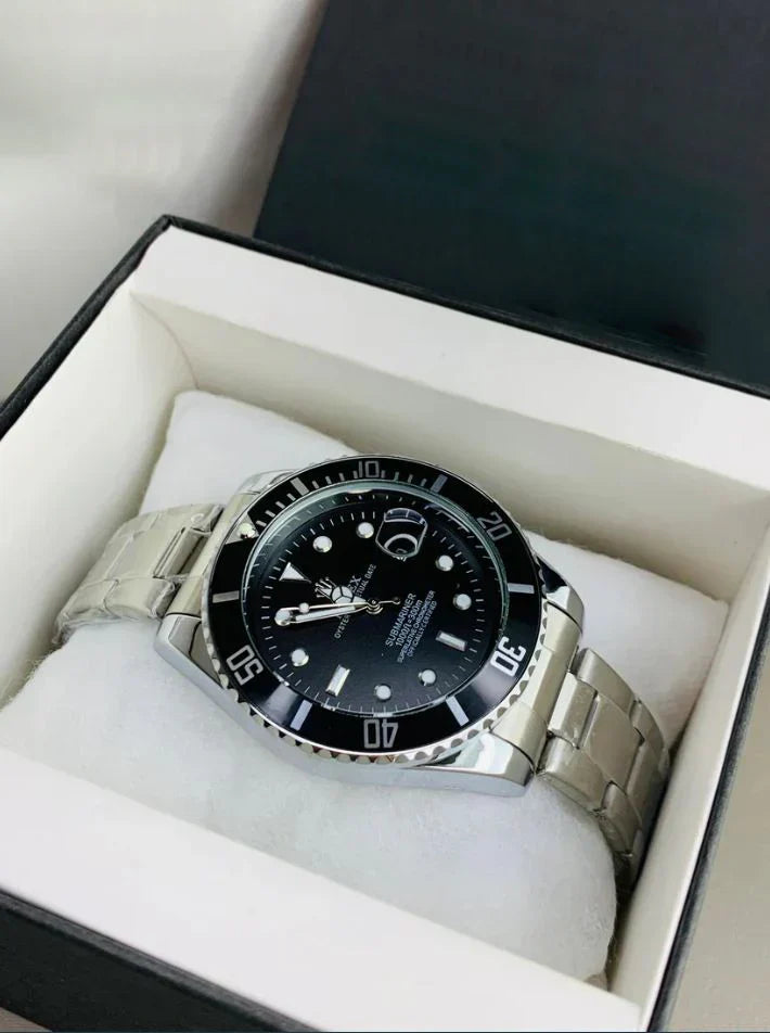 Rolex (RLX) - Submariner Silver with Black Bezel