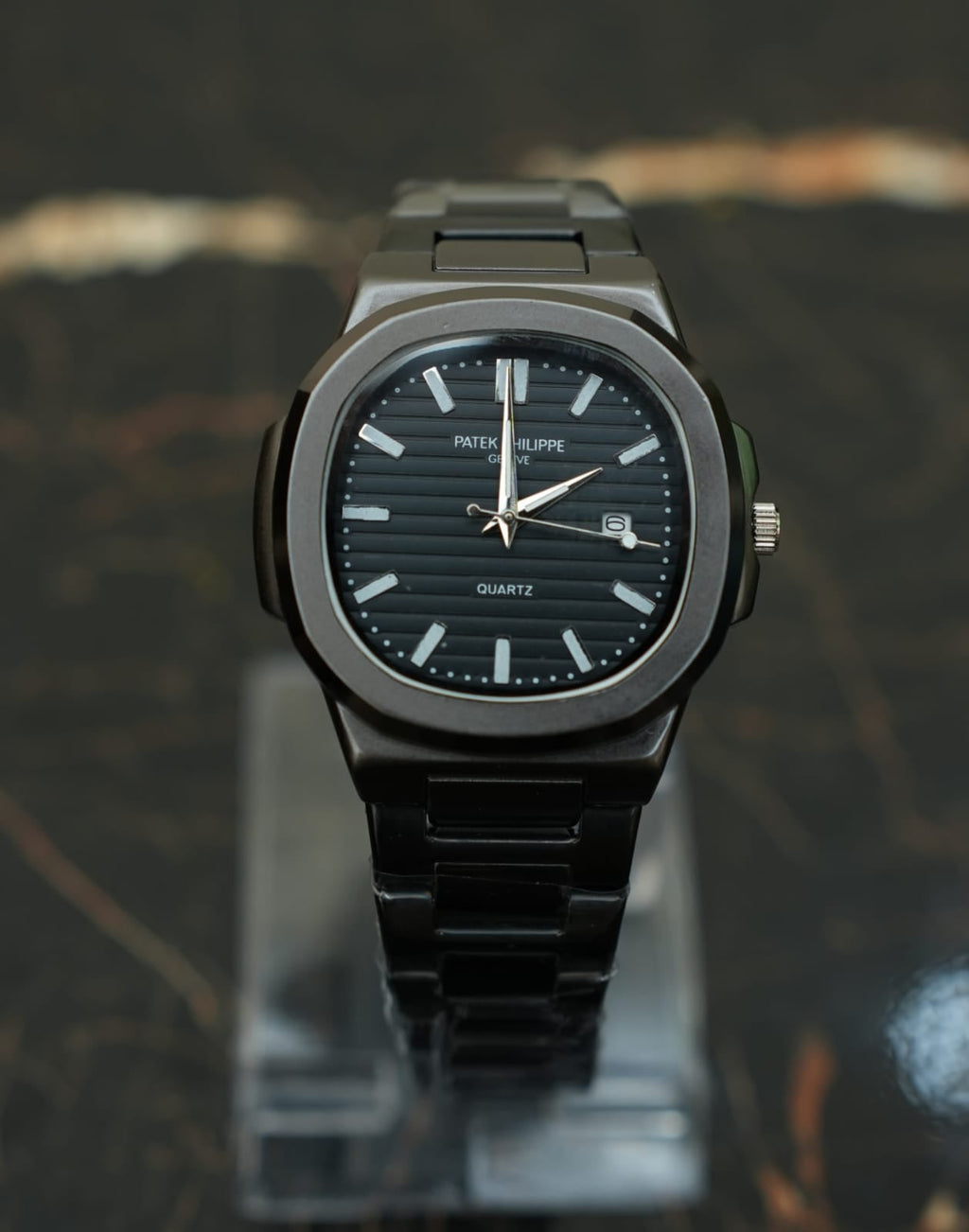 Patek Philippe (PP) - Nautilus Pure Black