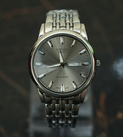 YW - Silver Light Gray - Stainless Steel High Quality Watch