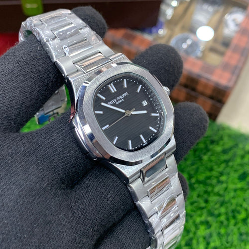 YW - Nautilus silver with black dial - Luxury Watch