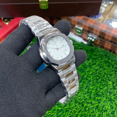 YW - Nautilus Silver with white dial - Premium Watch
