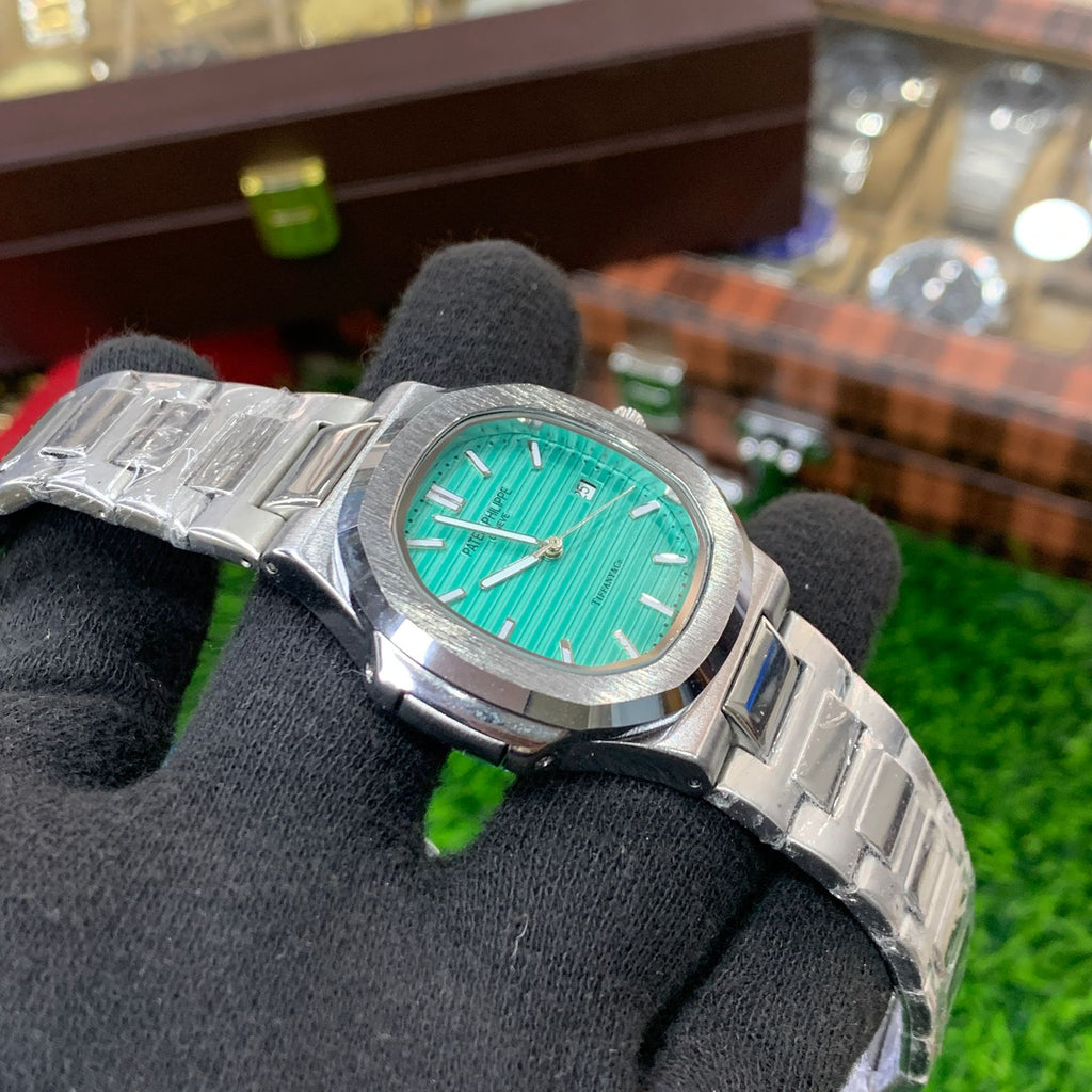 YW - Nautilus silver with tiffany Green dial Watch