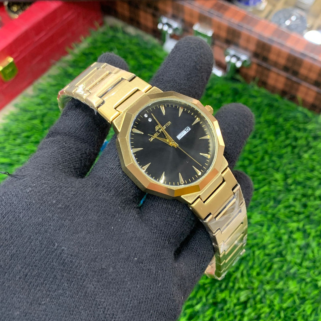 YW - Gold with Premium Black Dial Watch