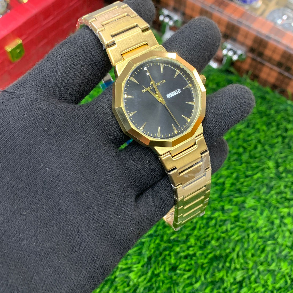YW - Gold with Premium Black Dial Watch