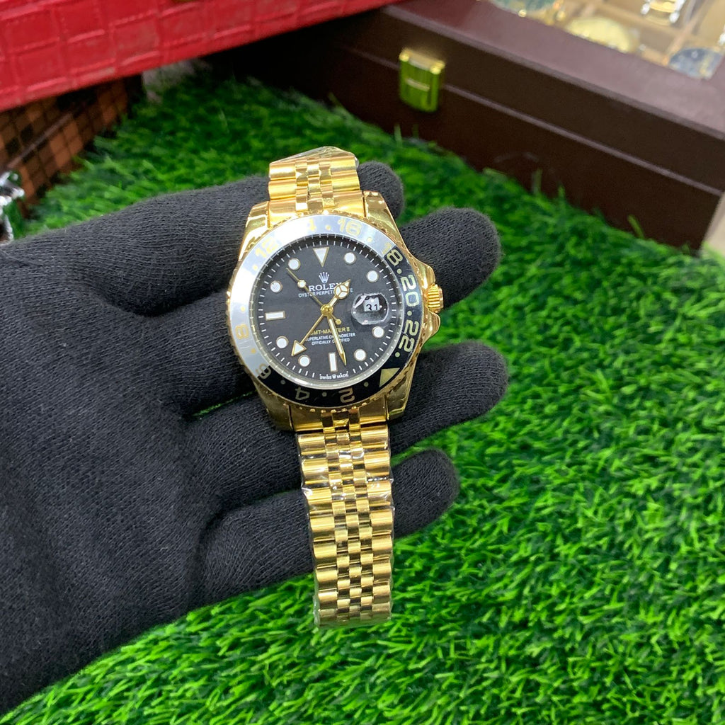 YW - GMT Golden chain with Black Dial Watch