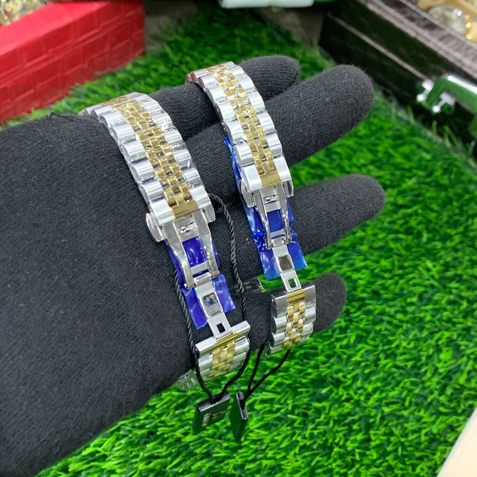 YW Couple Watches – Two tone Chain with White Dial