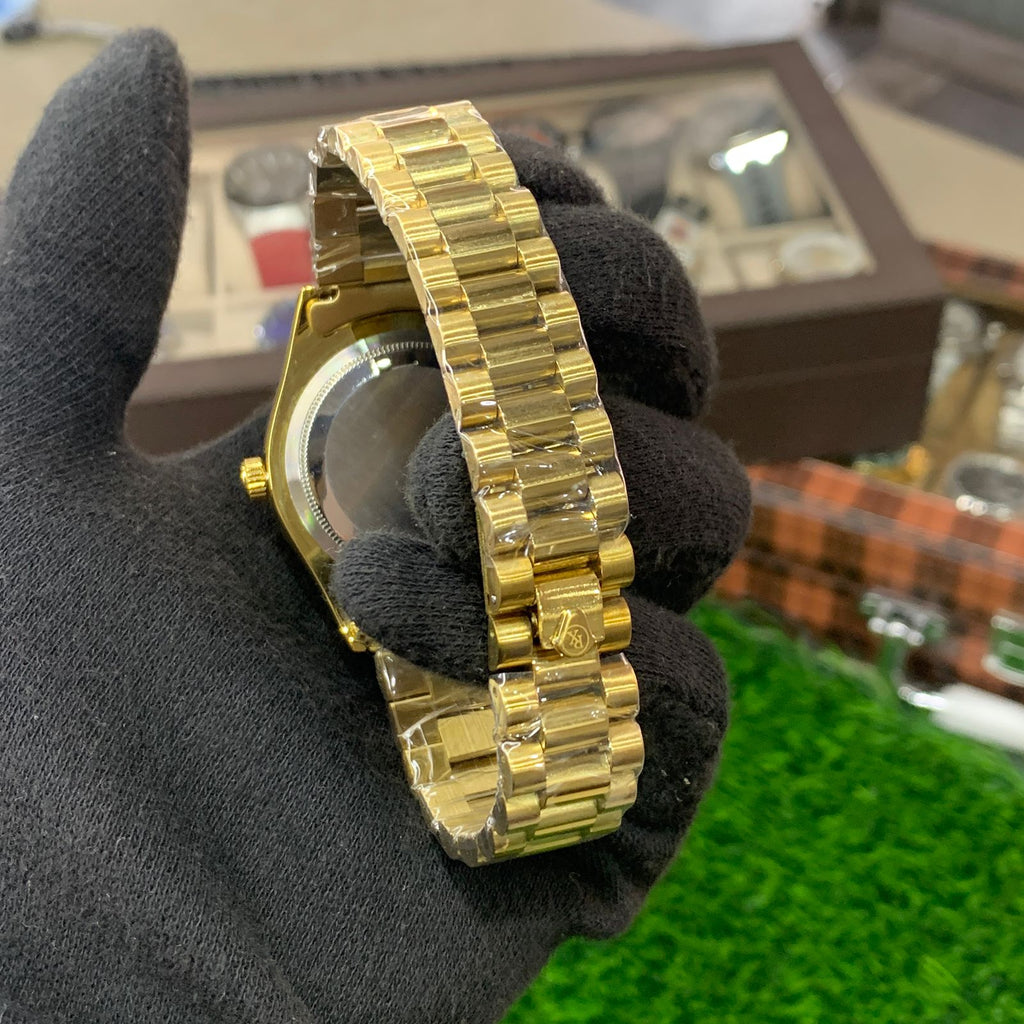 YW - Datejust Gold with White dial Watch